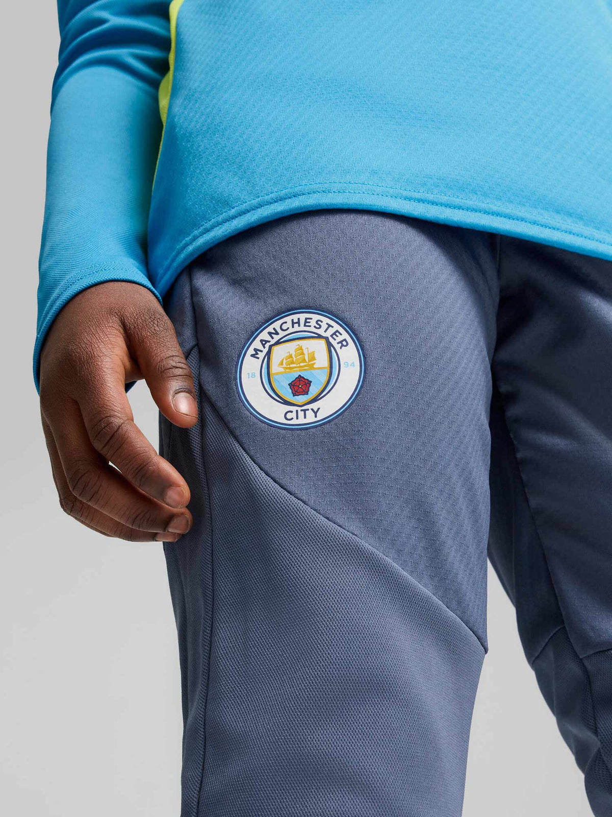 PUMA Спортно долнище MCFC Training Pants Jr