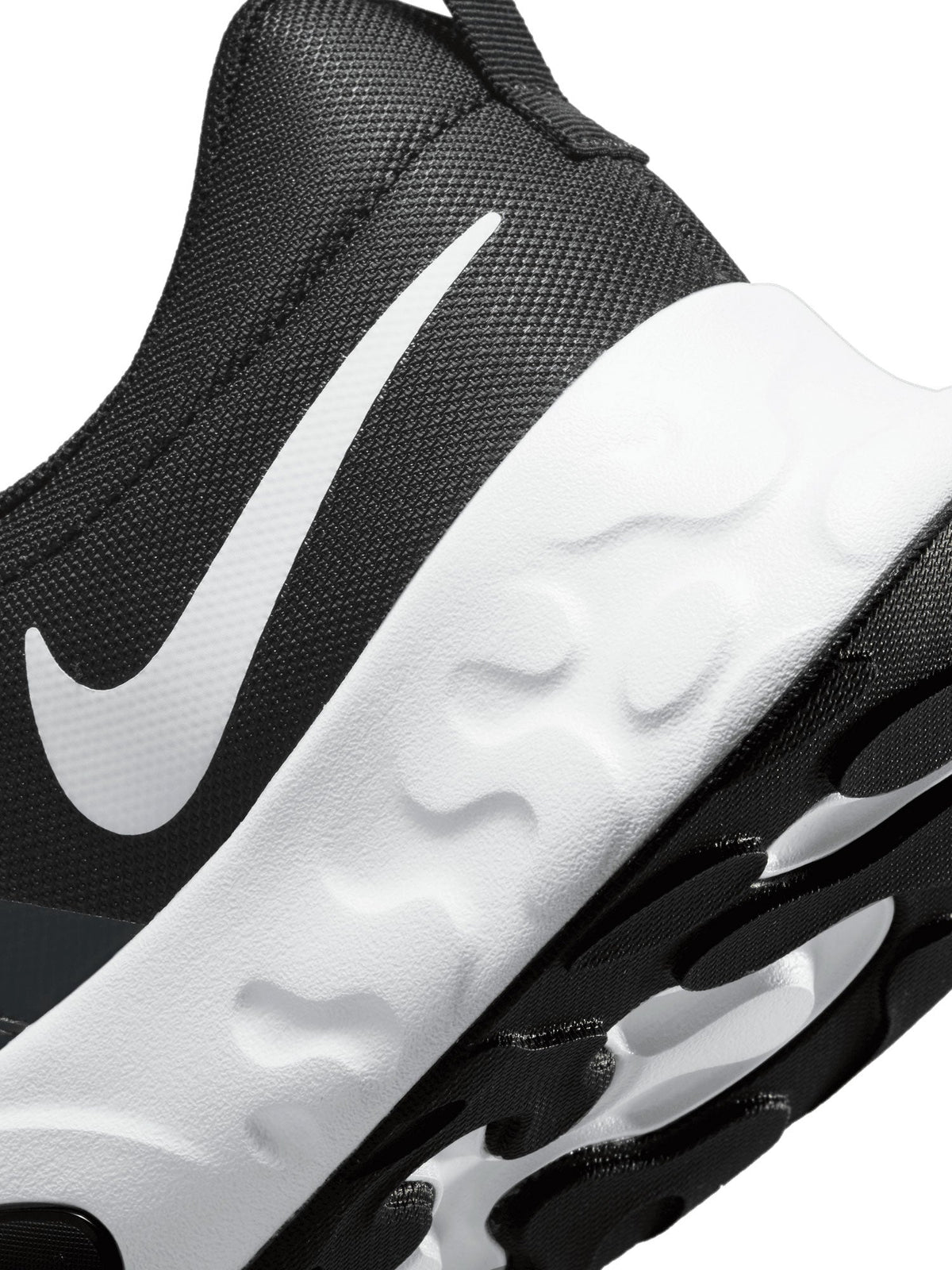 NIKE Обувки M RENEW RETALIATION 4