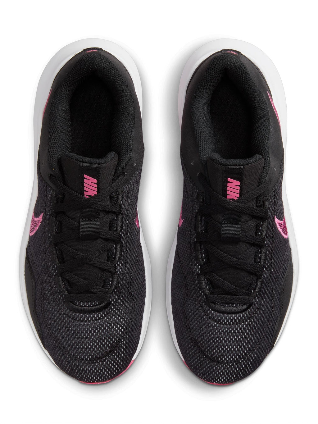 NIKE Обувки W LEGEND ESSENTIAL 3 NN