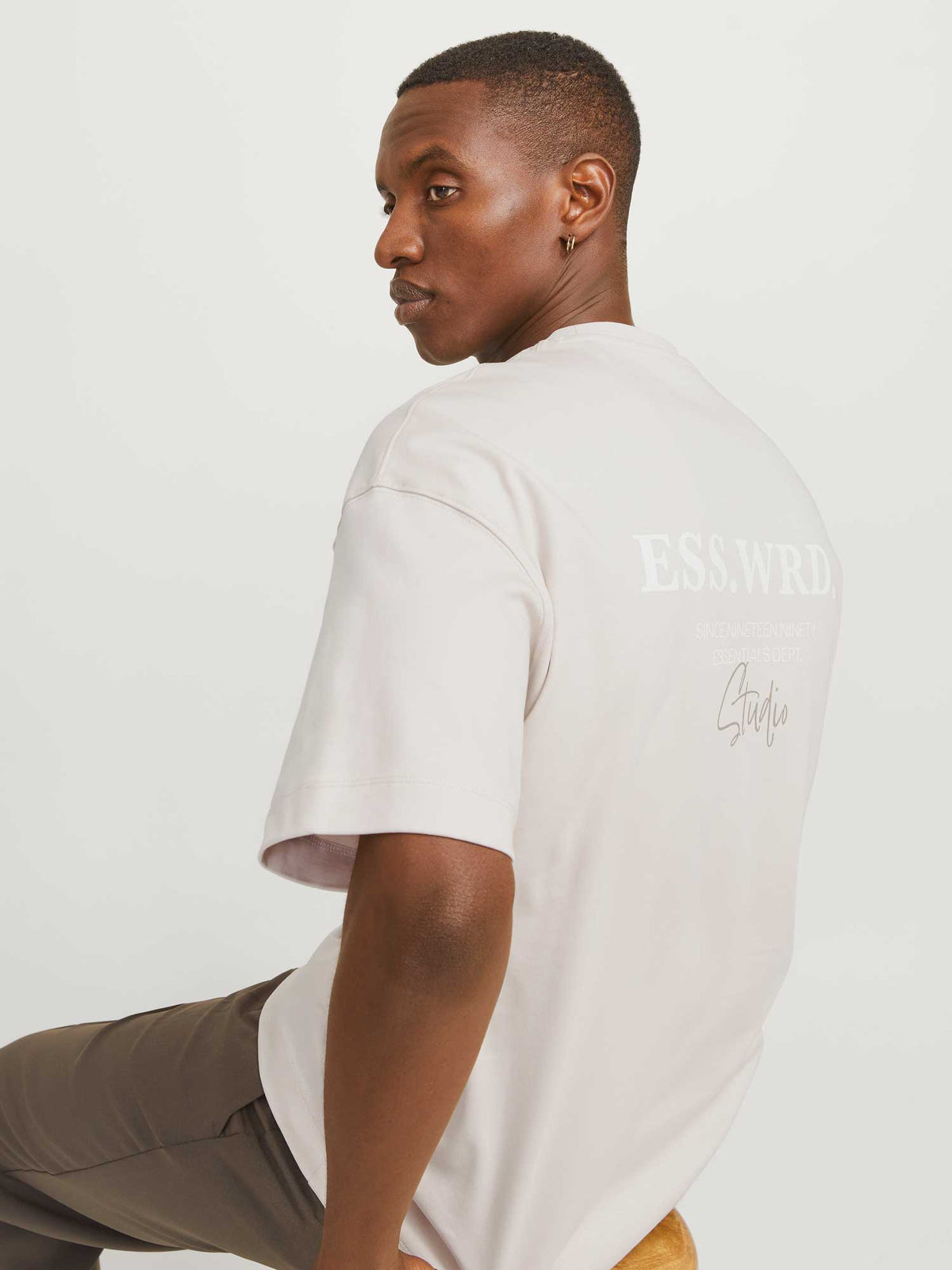 JACK & JONES Тениска JJEURBAN EDGE STUDIO TEE SS O-NECK NOOS