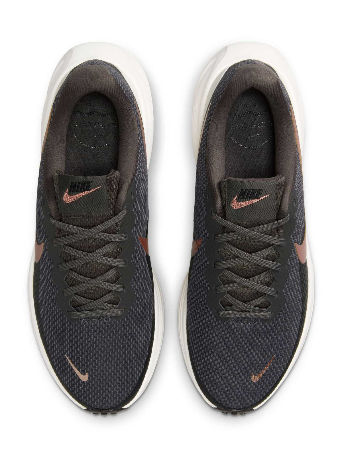 NIKE Обувки W REVOLUTION 8