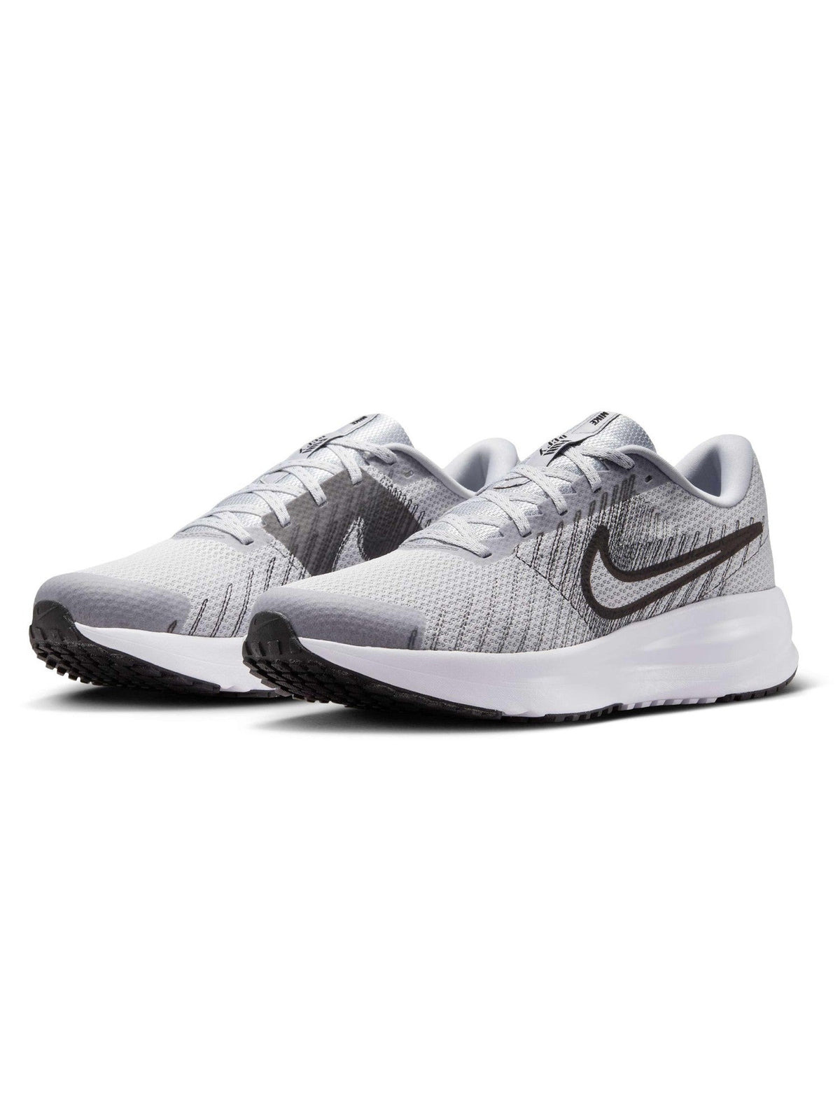 NIKE Обувки RUN DEFY